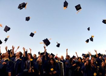 3 Jenis Predikat Lulusan Terbaik yang Bisa Kamu Raih Berikut Tips and Tricknya !