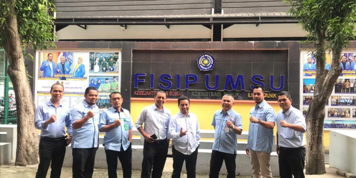 Sambut Kuliah Perdana Semester Ganjil T.A 2023/2024 Dekanat FISIP UMSU Bersama Wakil Rektor II dan Pimpinan Lainnya Melakukan Monitoring