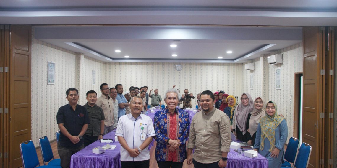 Sosialisasi Buku Pedoman Penulisan Tugas Akhir Mahasiswa (Skripsi/Jurnal Ilmiah) FISIP UMSU