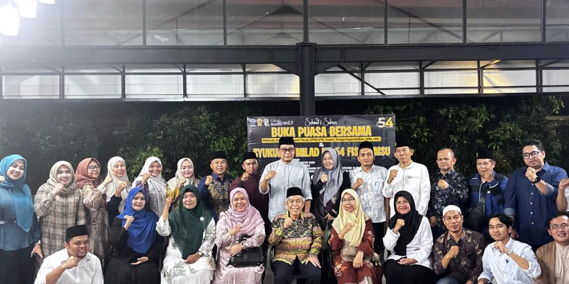 FISIP UMSU Gelar Buka Puasa Bersama dan Syukuran Milad ke-54