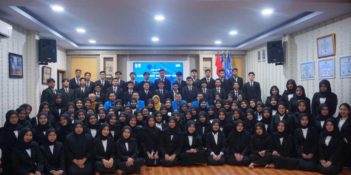 FISIP UMSU Kembali   Hasilkan 98 Sarjana Baru