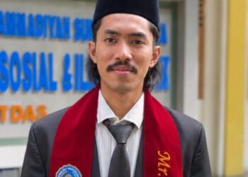Hilmee Mideng, Mahasiswa Asal Thailand Lulus Sarjana Kesejahteraan Sosial FISIP UMSU