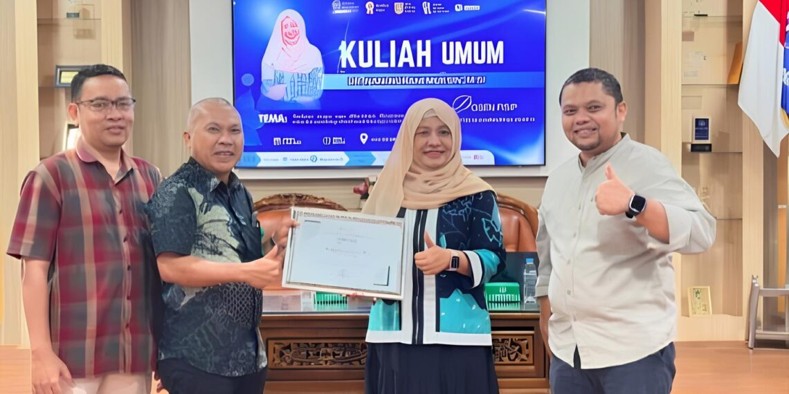 Dr. Nani Dosen FISIP UMJ Sampaikan Motivasi Lulus Tepat Waktu kepada Mahasiswa FISIP UMSU