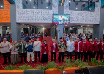Ustadz Yunus Daulay Berikan Resep Sukses Dunia-Akhirat bagi Alumni FISIP UMSU: Jaga Ghirah Ibadah di Dunia Profesional